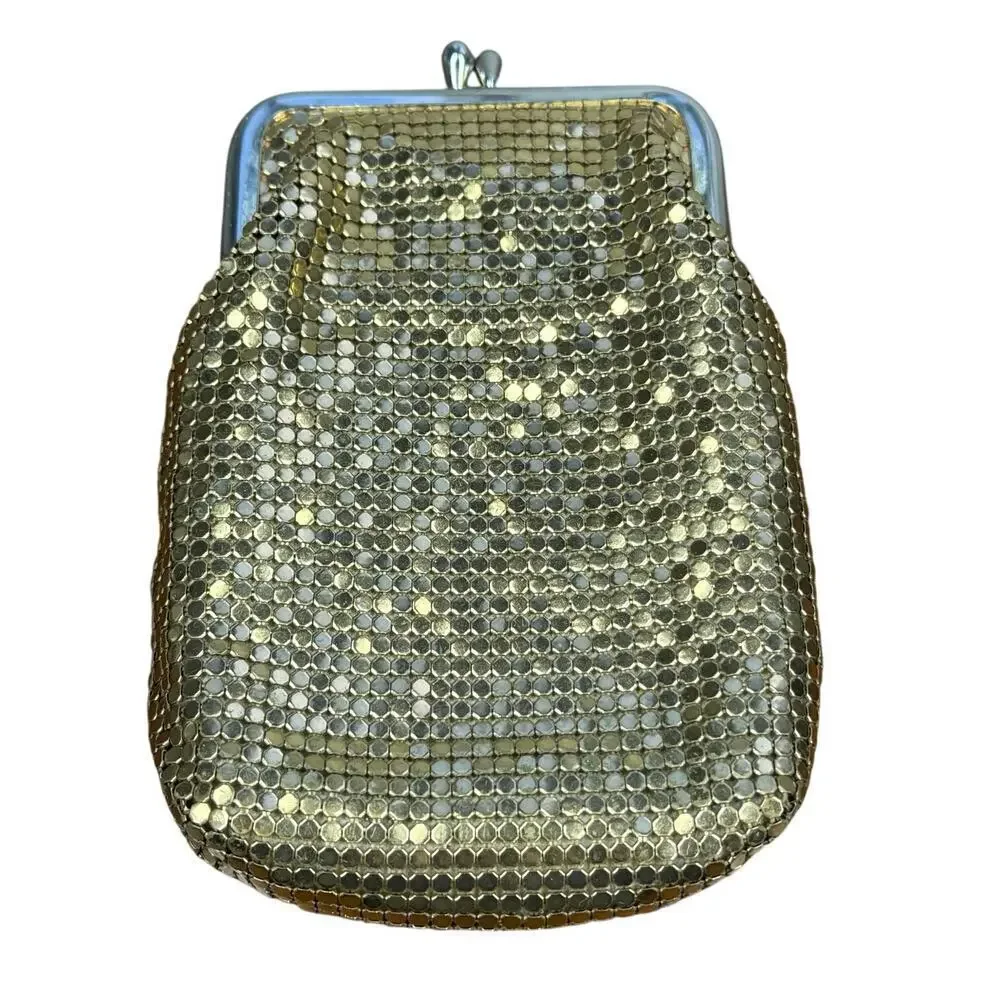 Vintage 60s Whiting & Davis gold-tone metal kiss clasp mesh coin cigarette purse